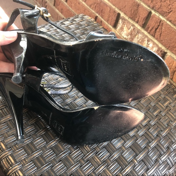 Charles David Black Strappy Open-Toe Heels - 8 - Picture 7 of 7